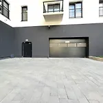 Wyszynskiego Apartment - Self Check-In 20H - Parking &Lift