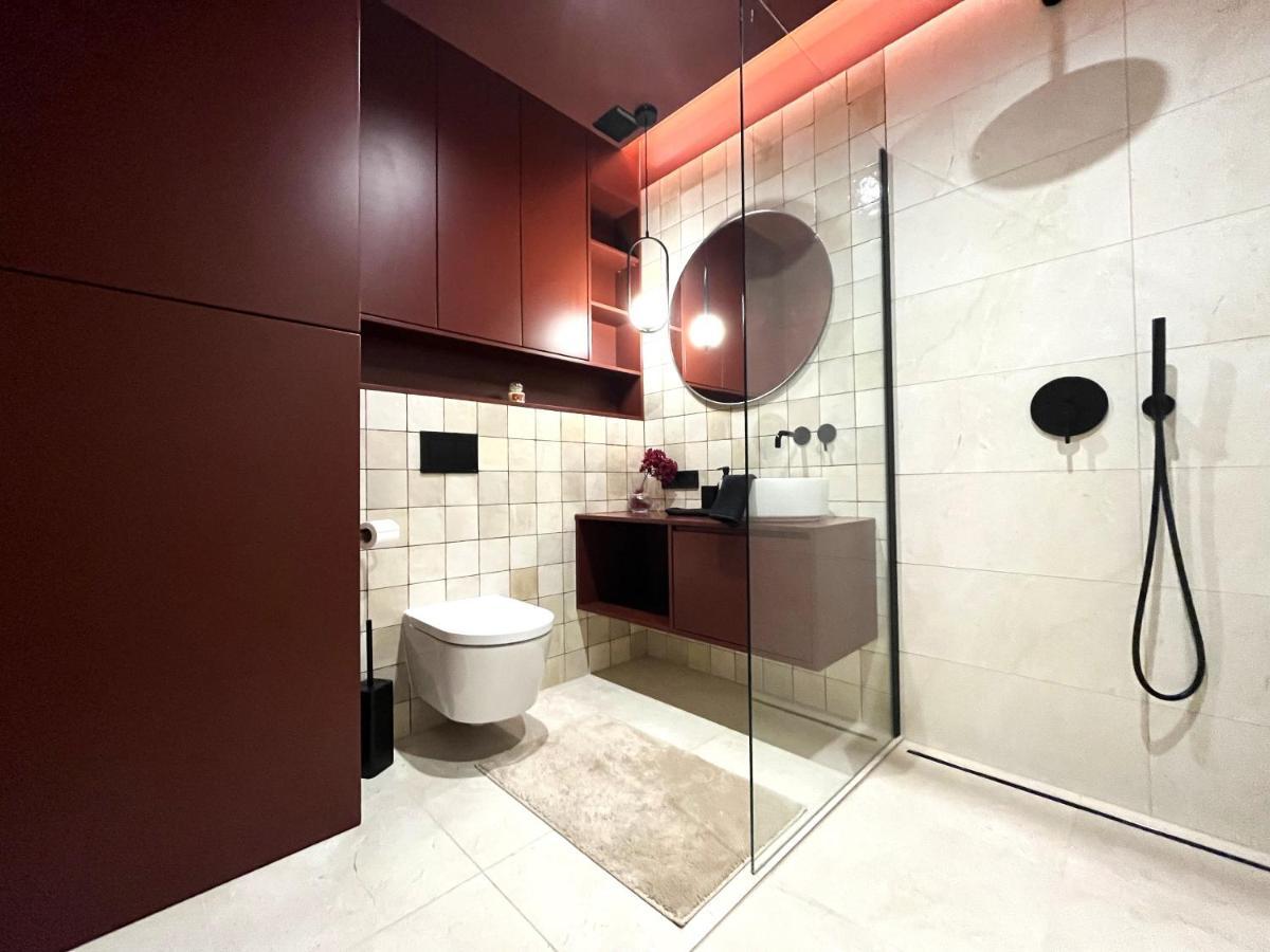 Wyszynskiego - Self Check-in 20h - Parking &lift Apartment Breslau